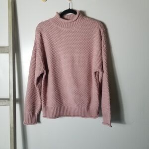 TECREW PINK MOCK SWEATER SIZE MEDIUM